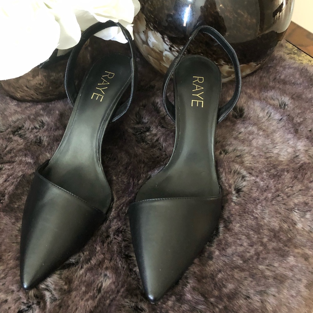 New with no box, beautiful black RAYE shoes size 6’5